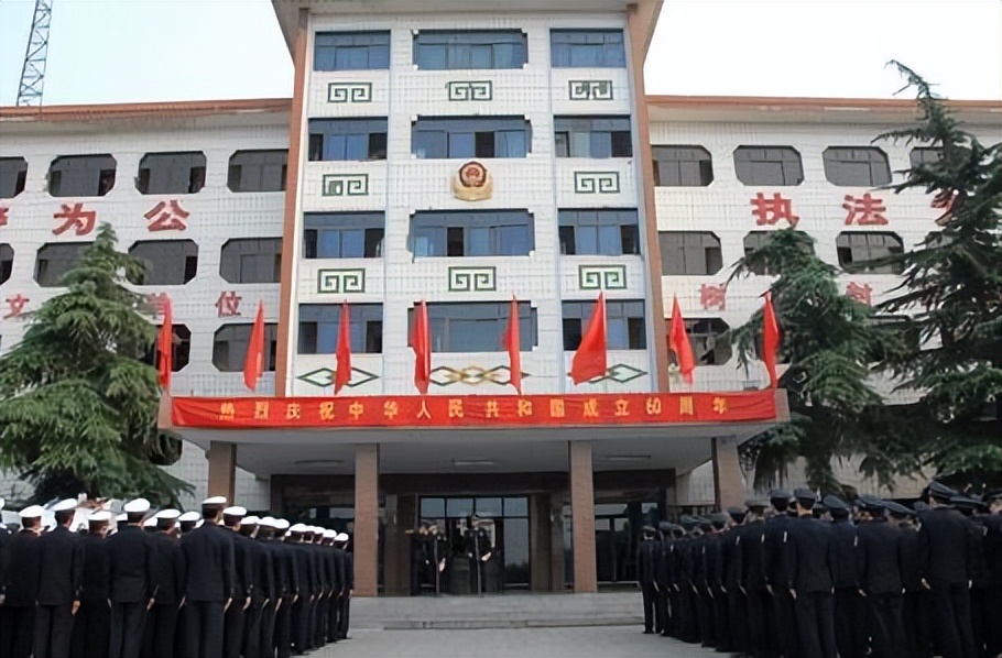 李宝成流氓案怎么判刑,李宝成性侵案