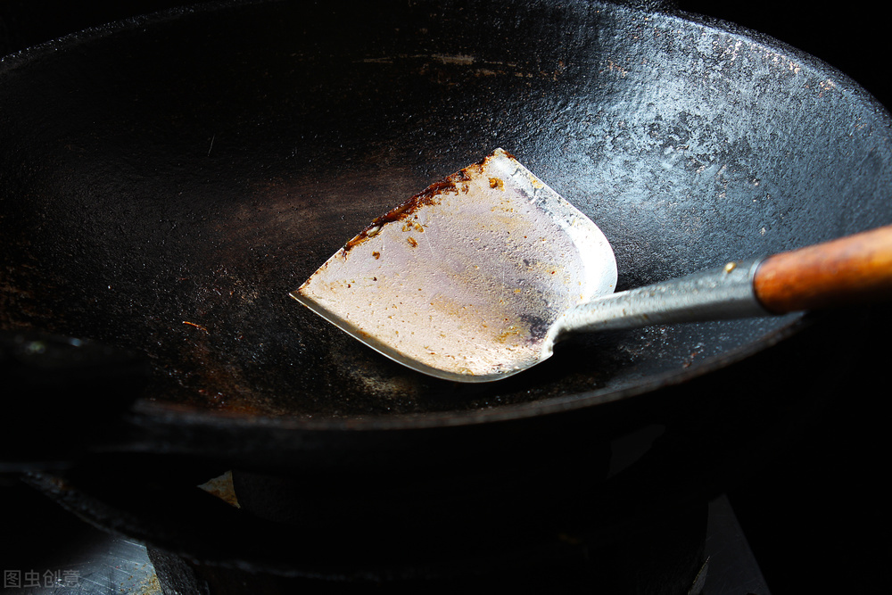 炒菜锅不要铁锅,炒菜锅怎么选铁锅不锈钢锅不粘锅