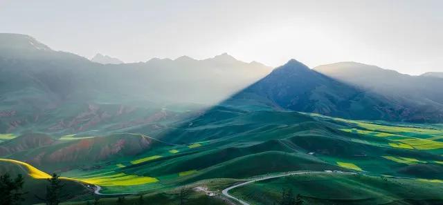 关于春风的诗100首,现代原创春天的诗