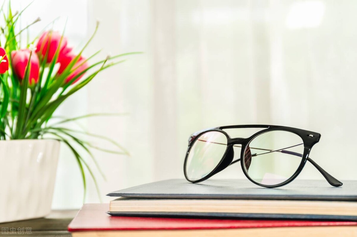 眼睛近视可以去报名参军吗,眼睛近视可否参军入伍