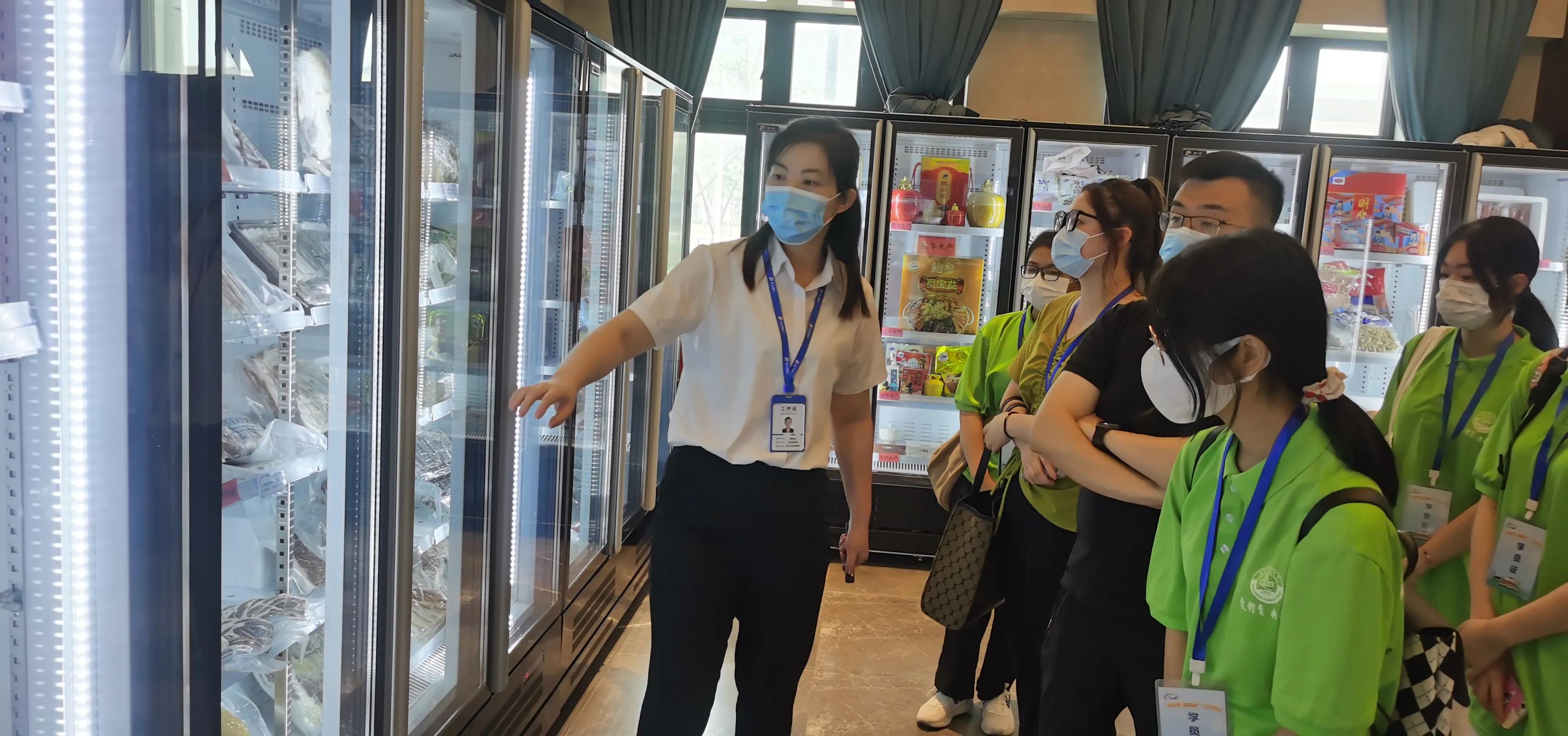 基于物流现状，探索升级路径——青科大赴元洪码头和丰大集团调研