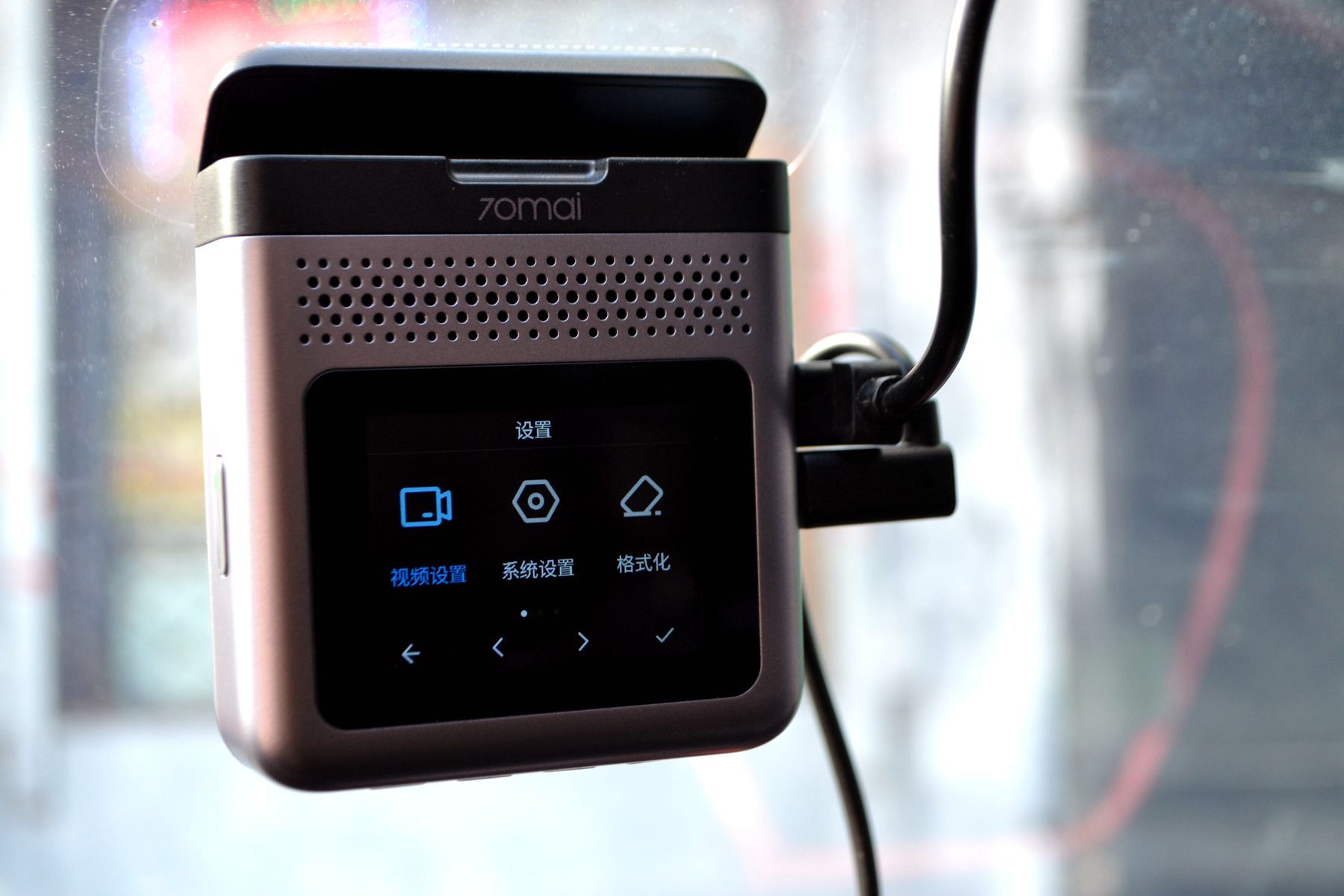 70迈行车记录仪安装详解,怎么装行车记录仪70迈