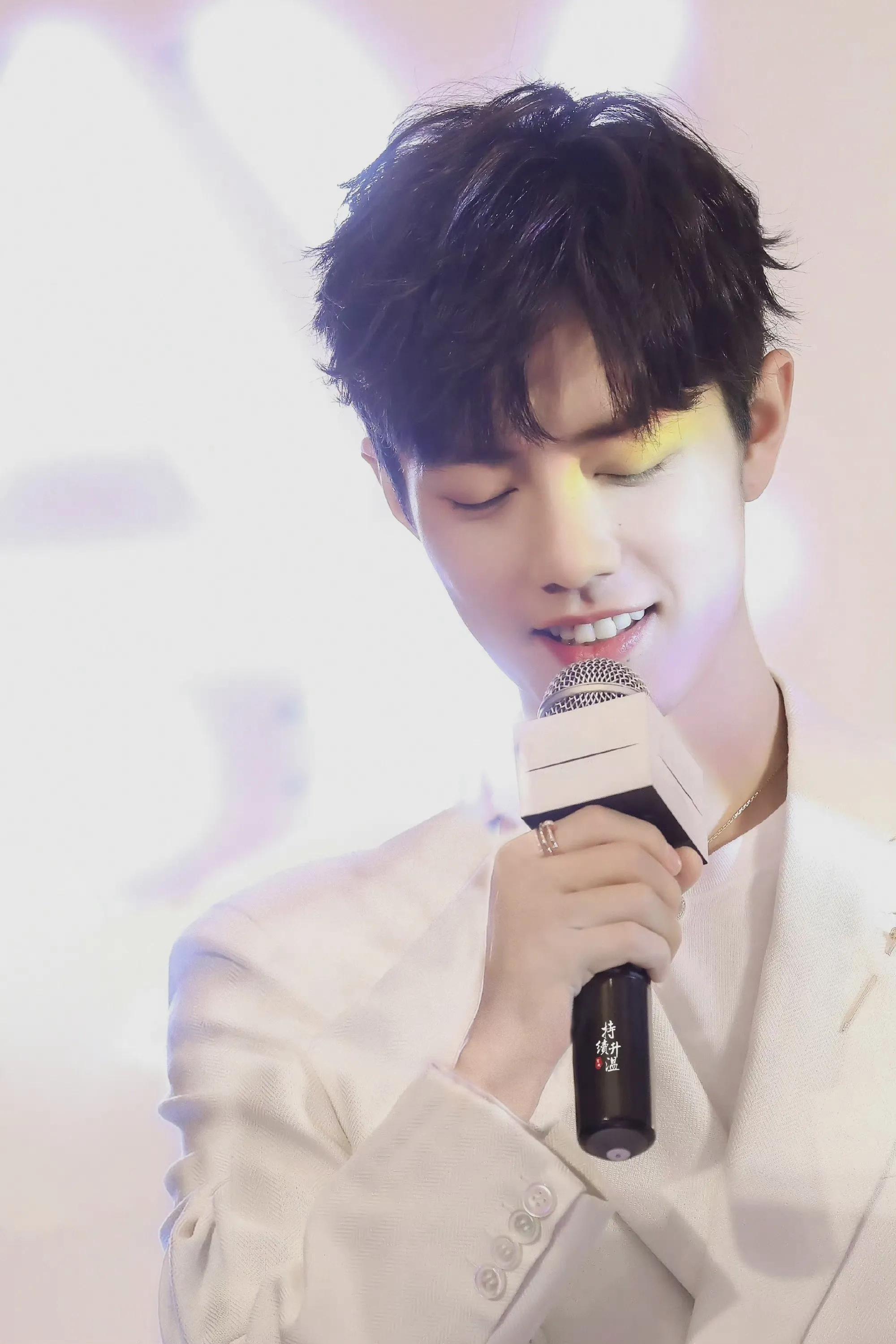 赶紧提醒给官宣日没抢到的朋友们吧