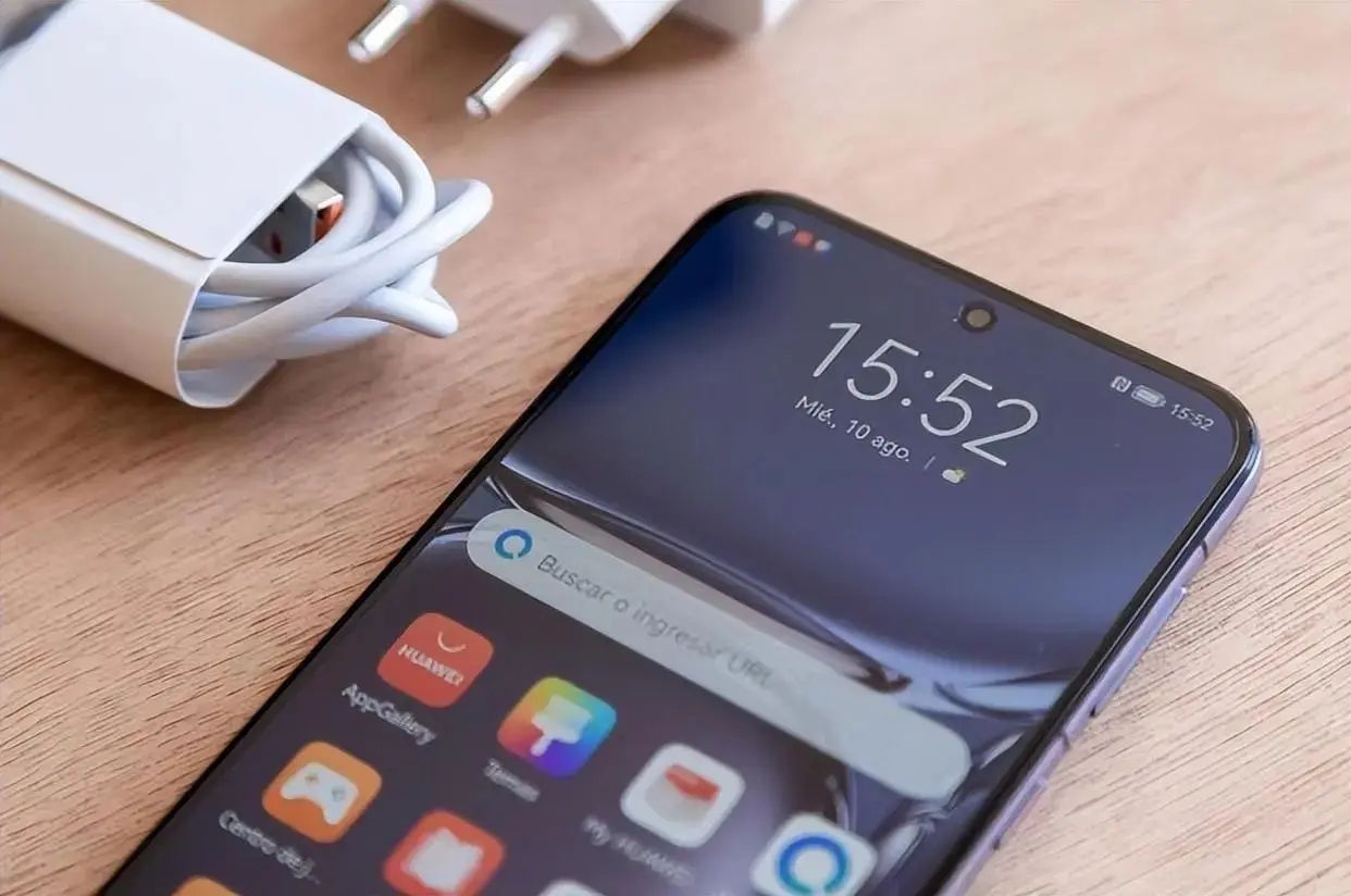 从4699跌至2699的手机,从3999到9999元差价6000的手机性能