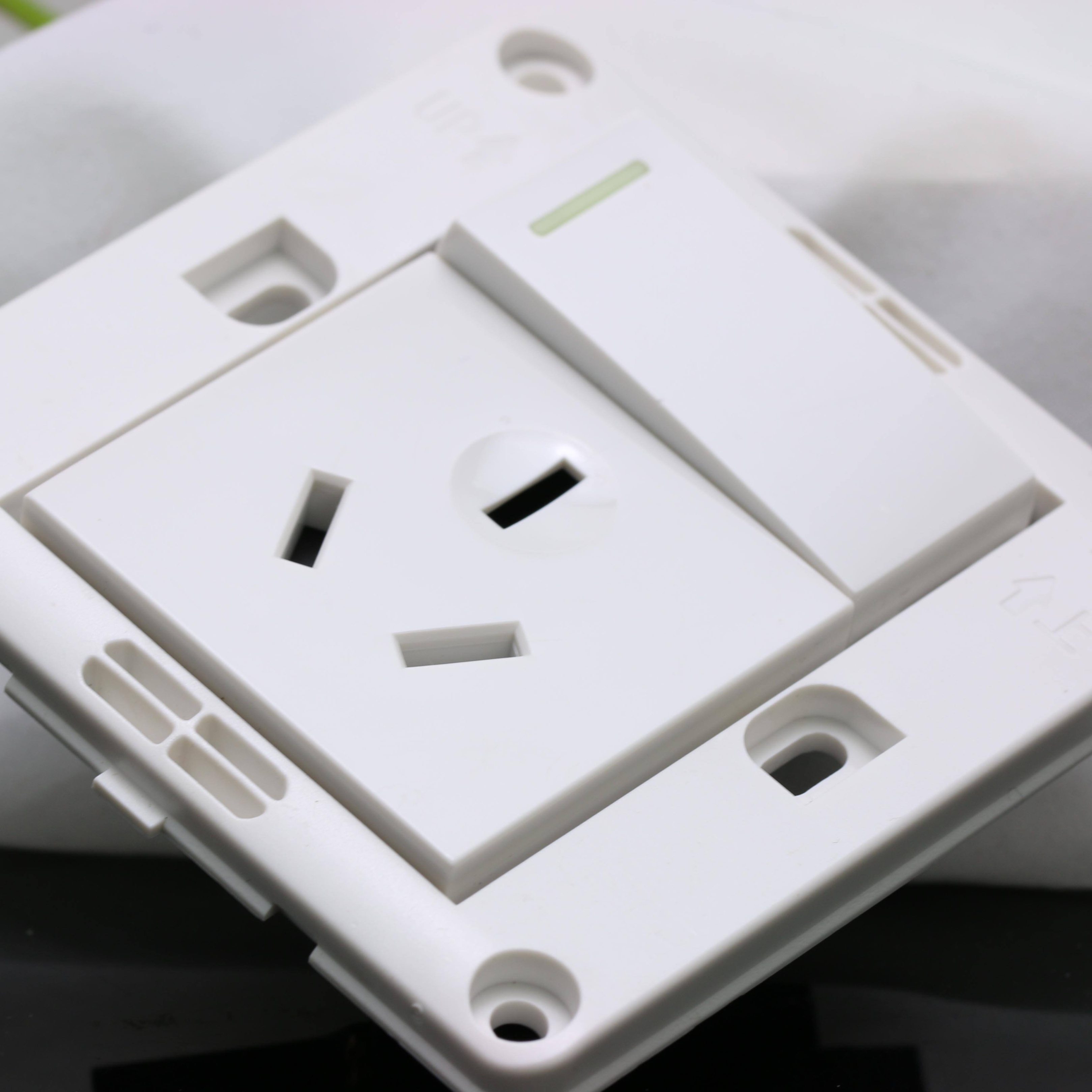 热水器买的不会装怎么装,买的电热水器说安装问题不给保修