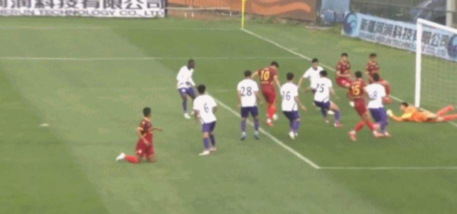 中甲大冷门！*疆新**时隔409天再次赢球，2-1击败劲旅，上赛季仅1胜