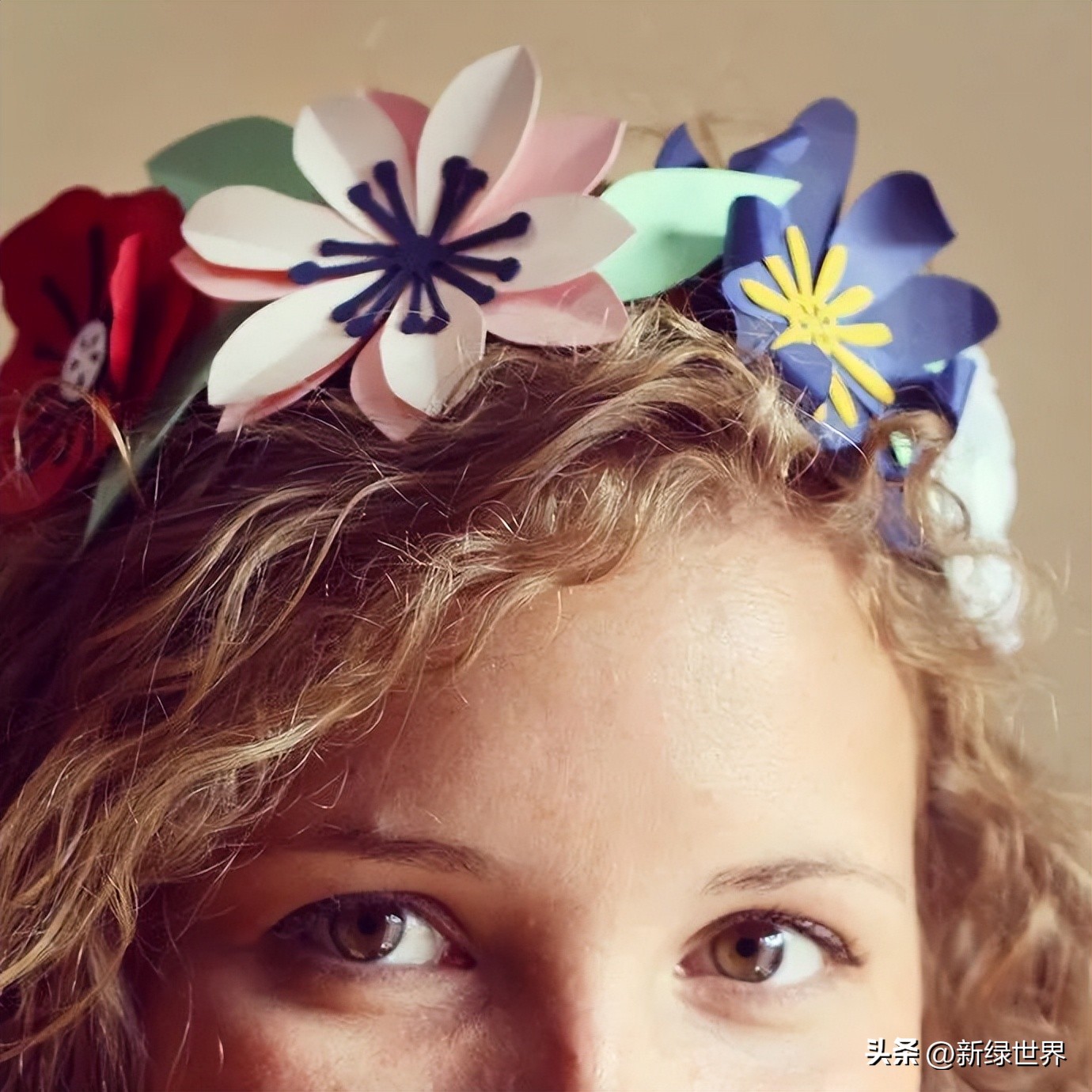 纸艺作品绘画,千变万化的纸艺术作品