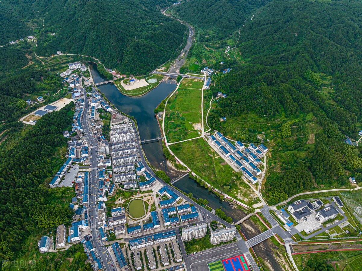 安徽最值得去的十大旅游景点,安徽十大最值得去旅游景点