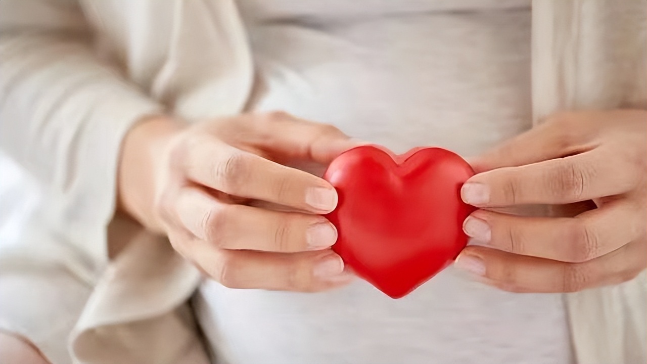 女性接触异性多会出现哪些症状,为什么有的女人一碰就会倒霉