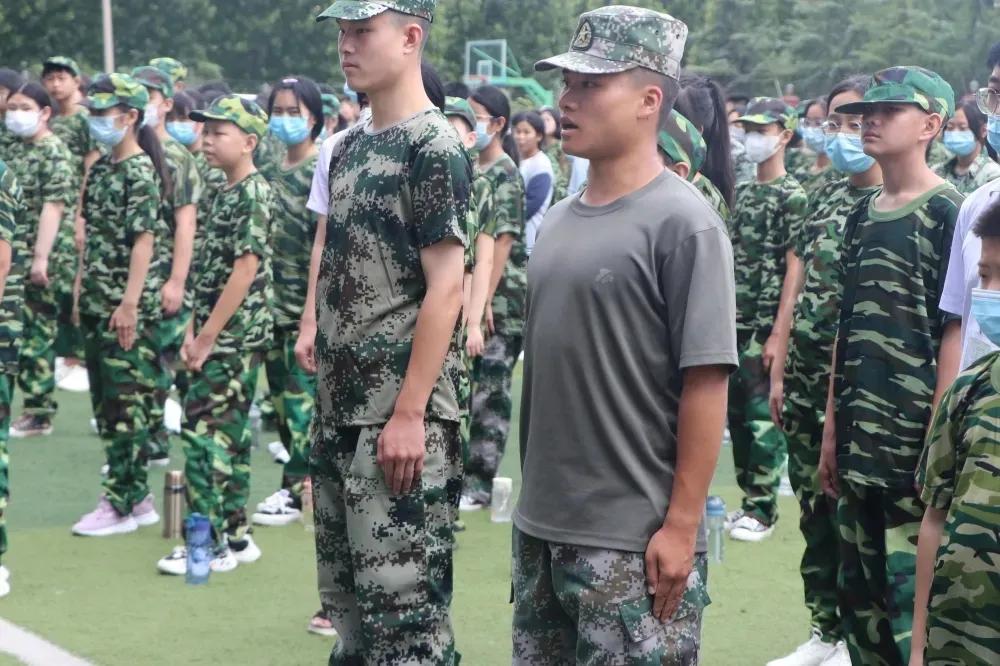 新徽实验学校军训2021,迷彩青春不负韶华军训