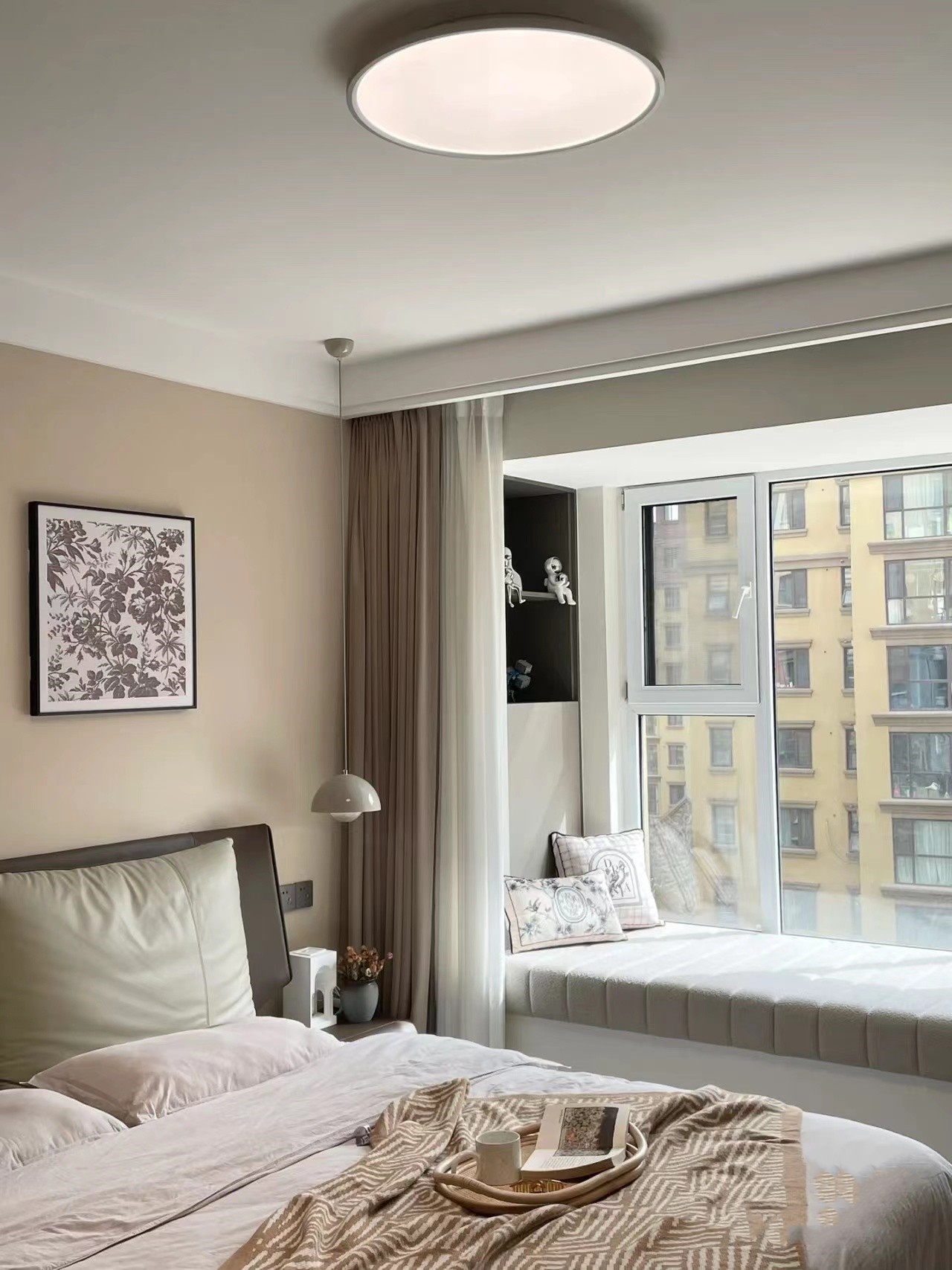 河南发现一户人家，光一个电视柜就圈粉无数，全屋更没有一丝俗气