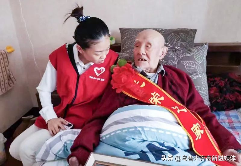 三八节巾帼绽芳华,巾帼绽芳华三八节医院演讲