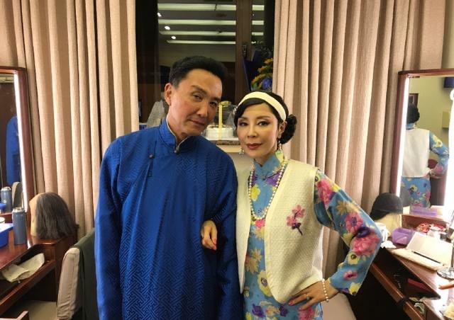 吴刚和妻子感情有多好,吴刚和老婆恩爱