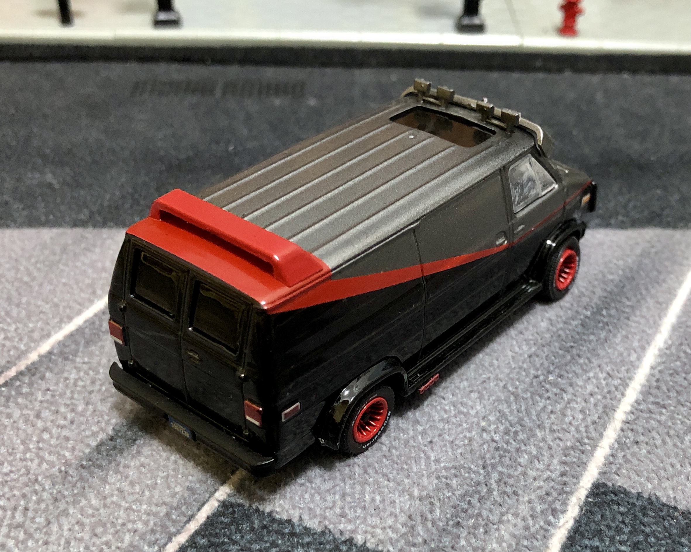 绿光电影车，天龙特工队GMC大面包Vandura