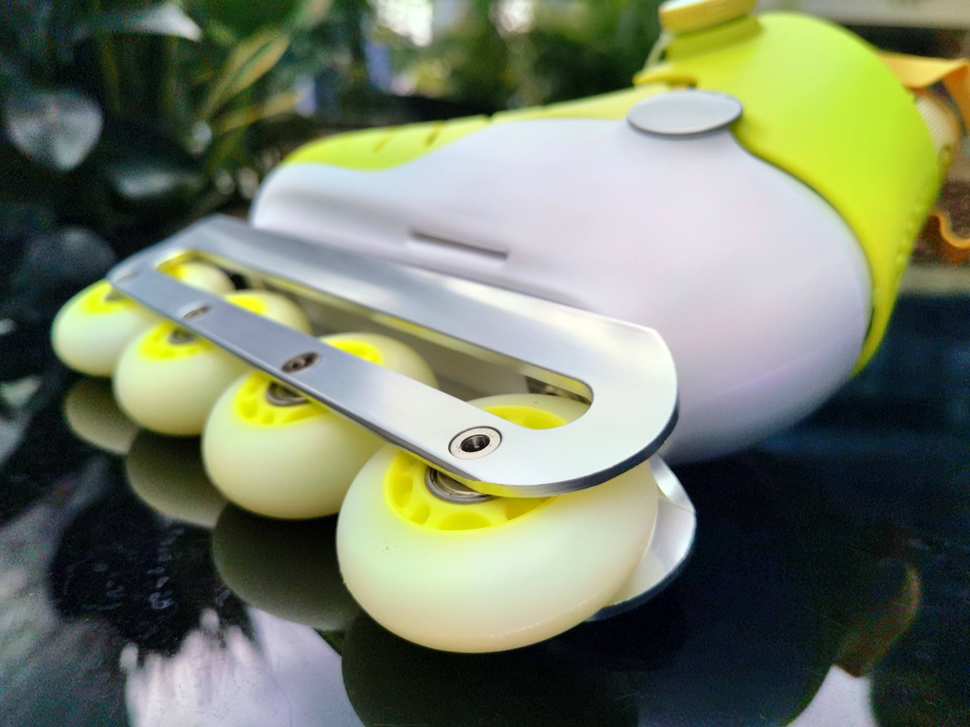 酷骑轮滑鞋是专业轮滑吗,轮滑初学儿童版轮滑鞋