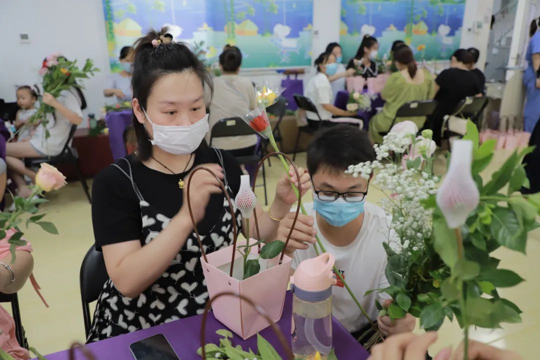 “喂”爱约“惠”！“七夕”遇上母乳喂养周