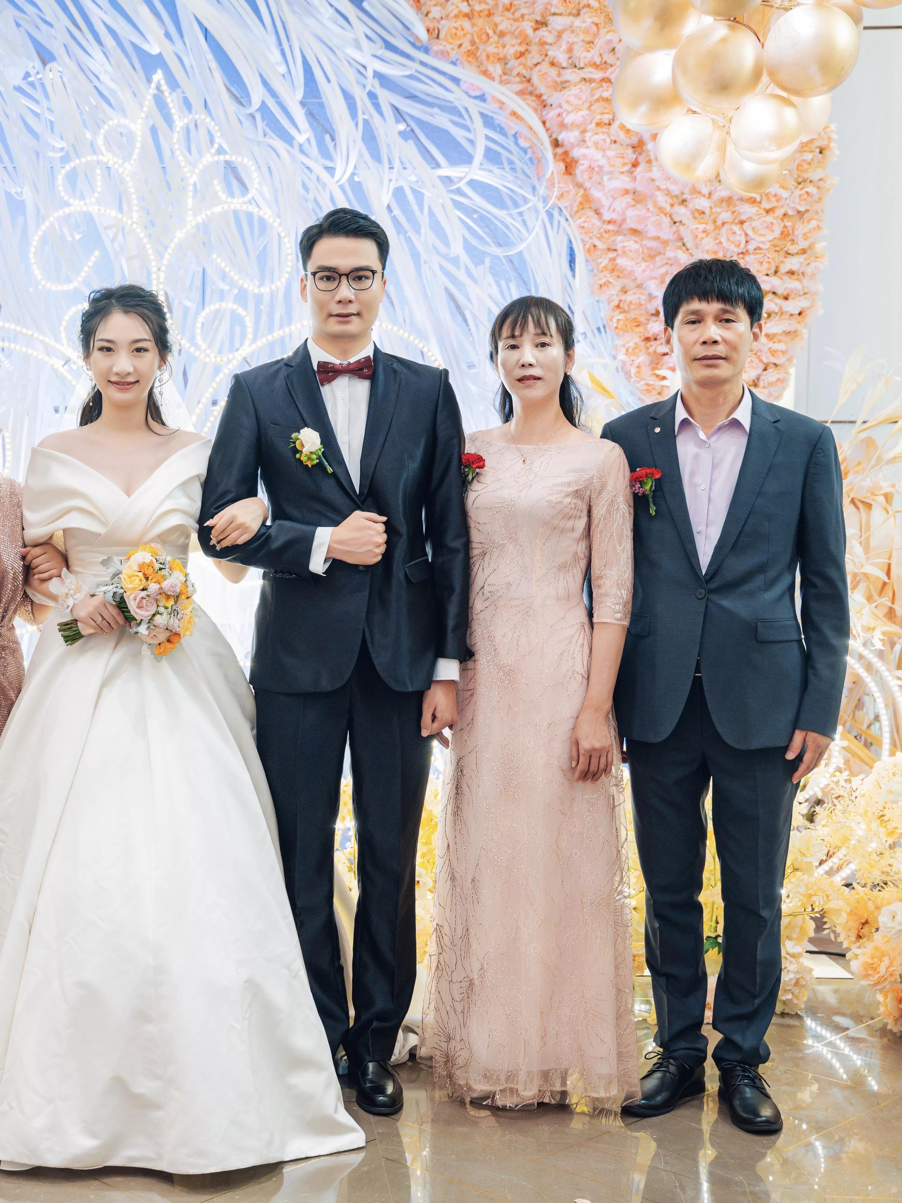 妈妈礼服婚礼简单大方款,婚礼妈妈礼服工厂直销