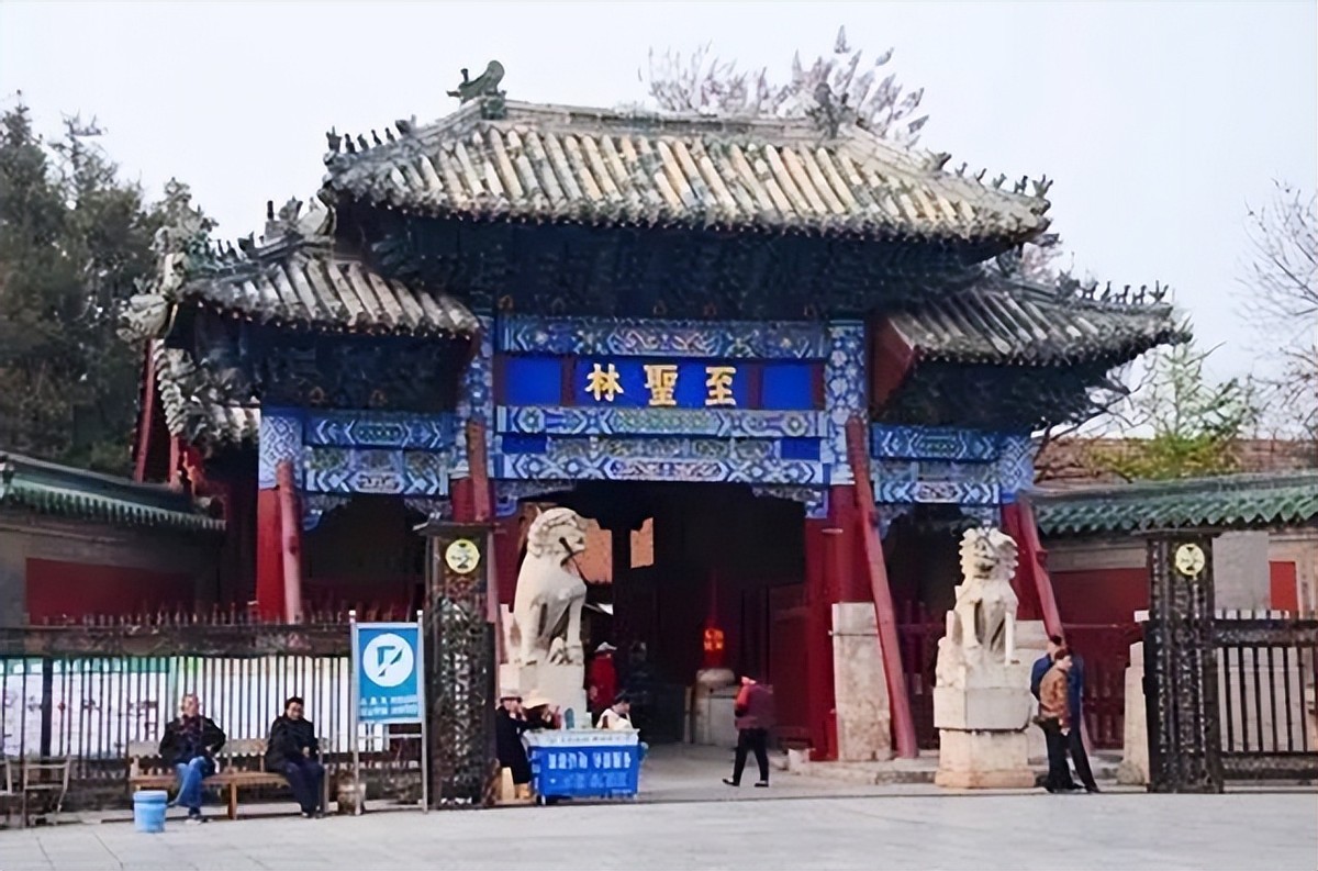 山东孔林为何能乌鸦远避，蛇类不侵？老祖宗的智慧让人叹服