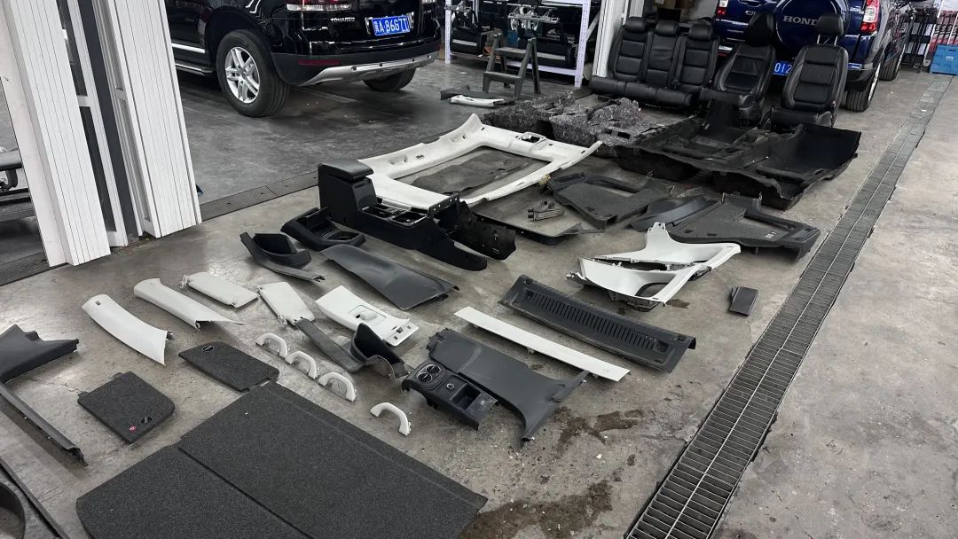 12年大众途观二手车翻新,大众途观外观塑料件翻新