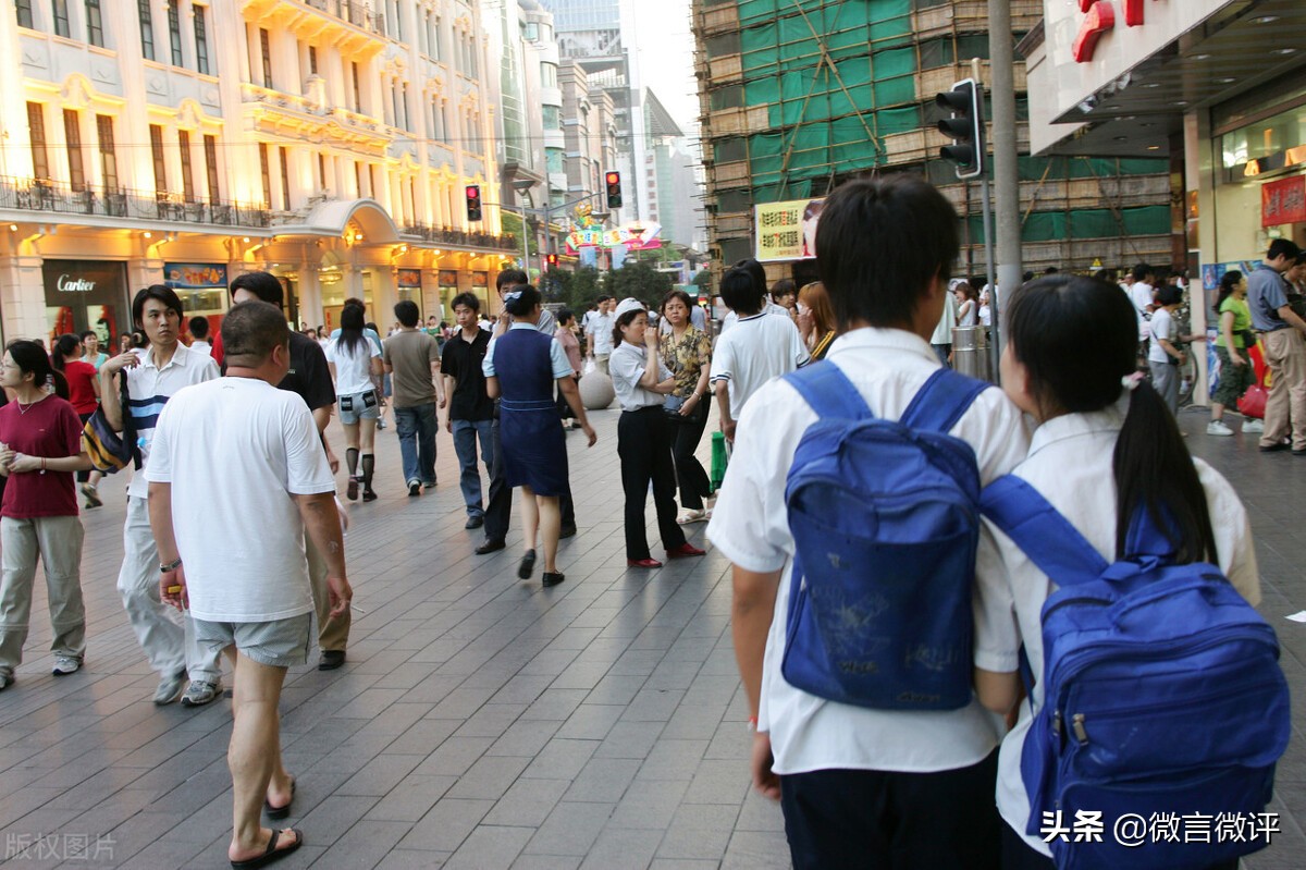 学生使用吹风机要交钱，山西传媒学院翻了船