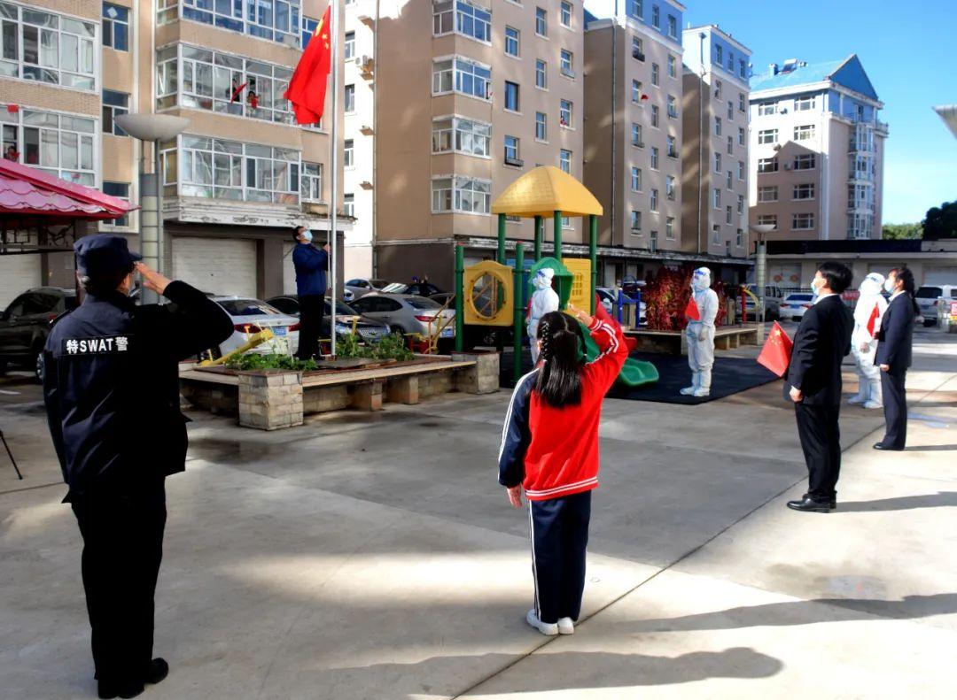 弘扬抗疫精神筑牢为民初心,抗疫一线党旗红勇担使命践初心