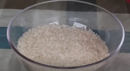 蒸米饭时打一个鸡蛋会怎么样,蒸米饭打入一个鸡蛋