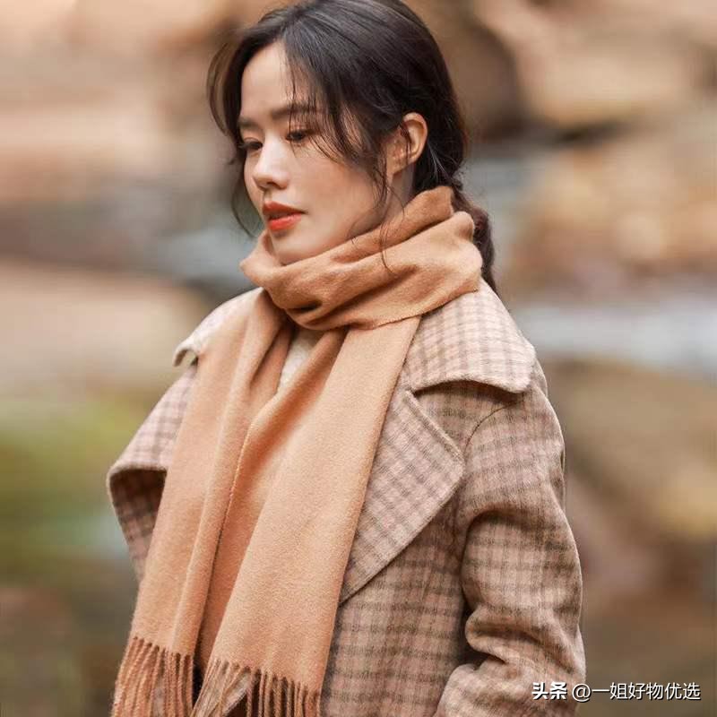 羊绒围巾多少钱一盒,lv羊绒围巾价格一般为多少