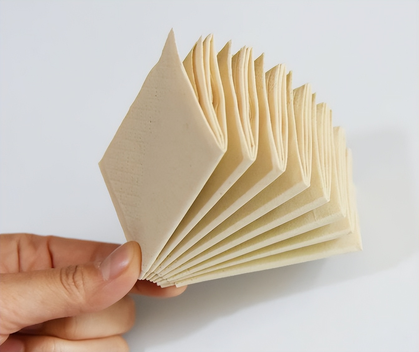 成人每次排便后需要洗屁股吗,便后洗屁股有好处吗