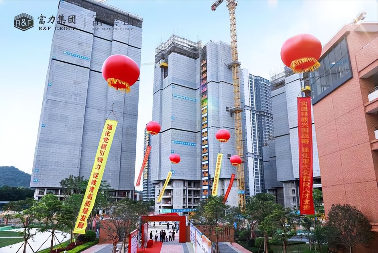 家的温度决定了一生的高度,家庭的高度决定孩子的起点