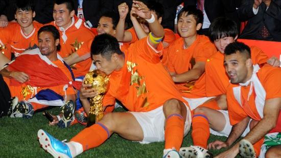 中超泰山队夺冠合集,中超山东泰山队2018年比赛集锦