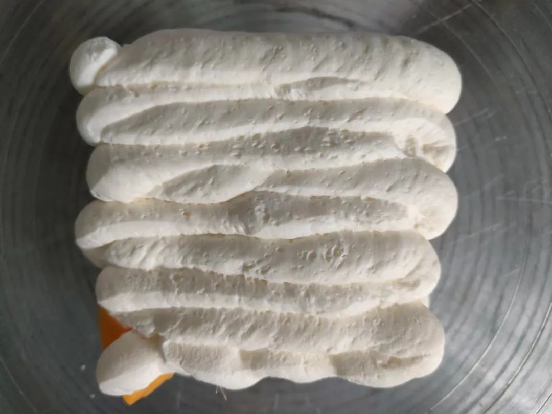 韩国ins博主，用饼干做创意蛋糕，一天1000个不愁卖