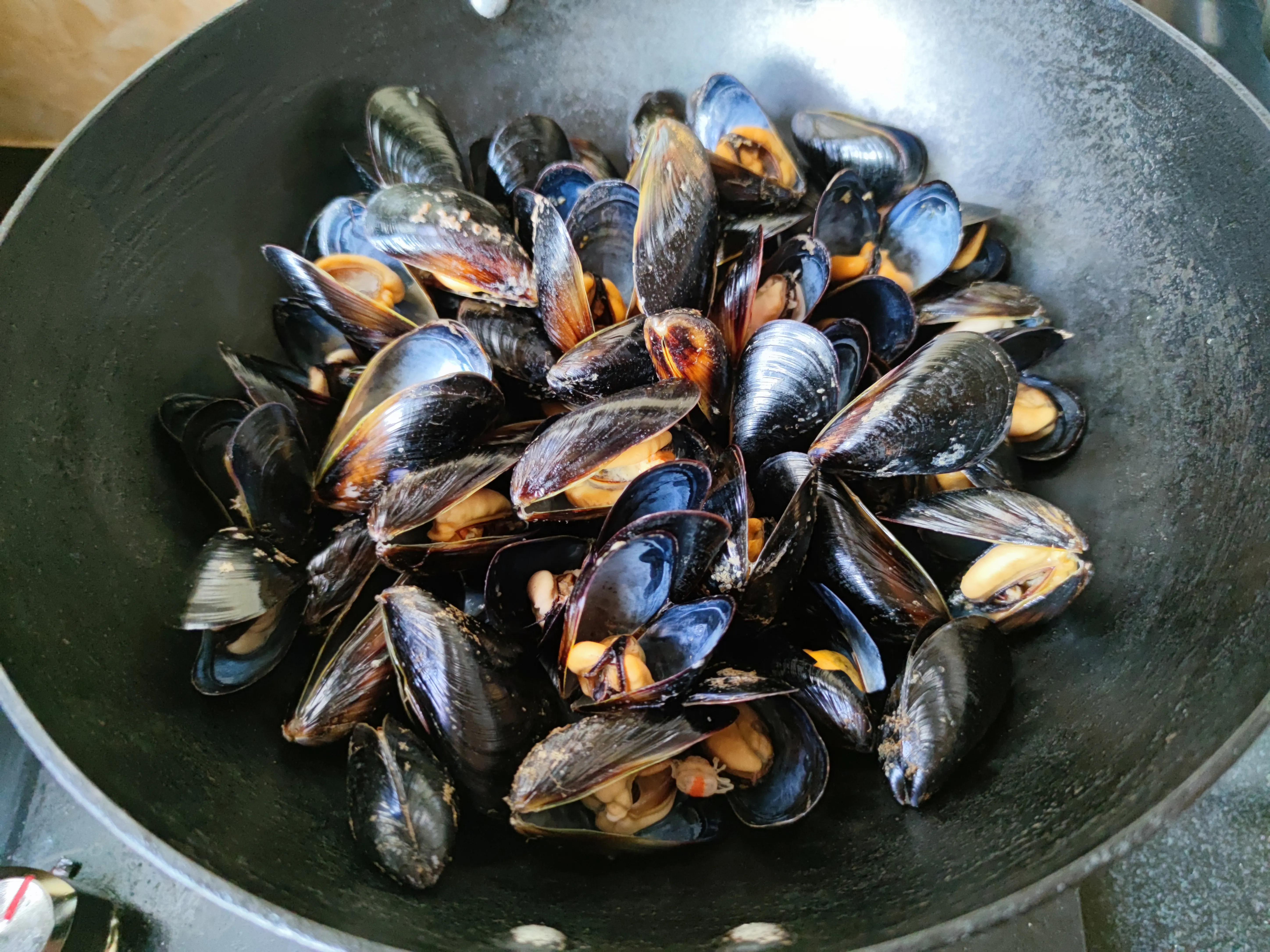 小海鲜怎么处理才好吃,处理海鲜小妙招只需一招干净好学