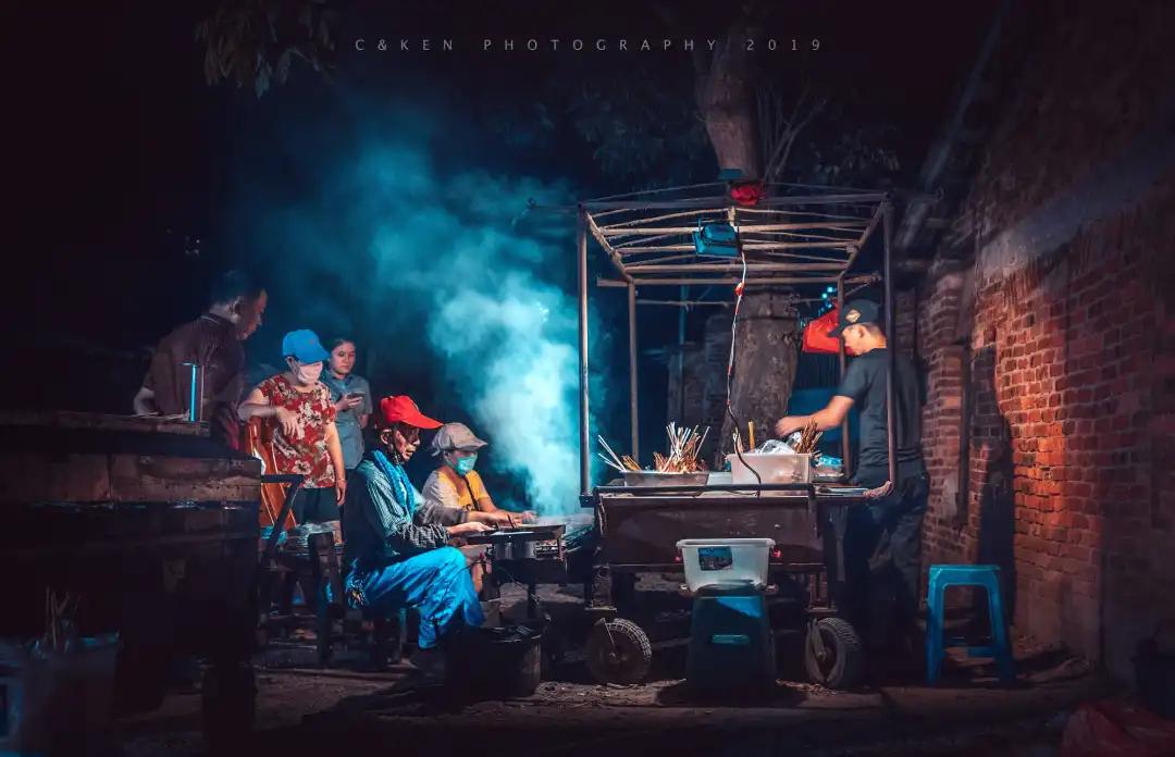 如何开一家年入百万的烧烤店,开一家20平的烧烤店需要多少钱