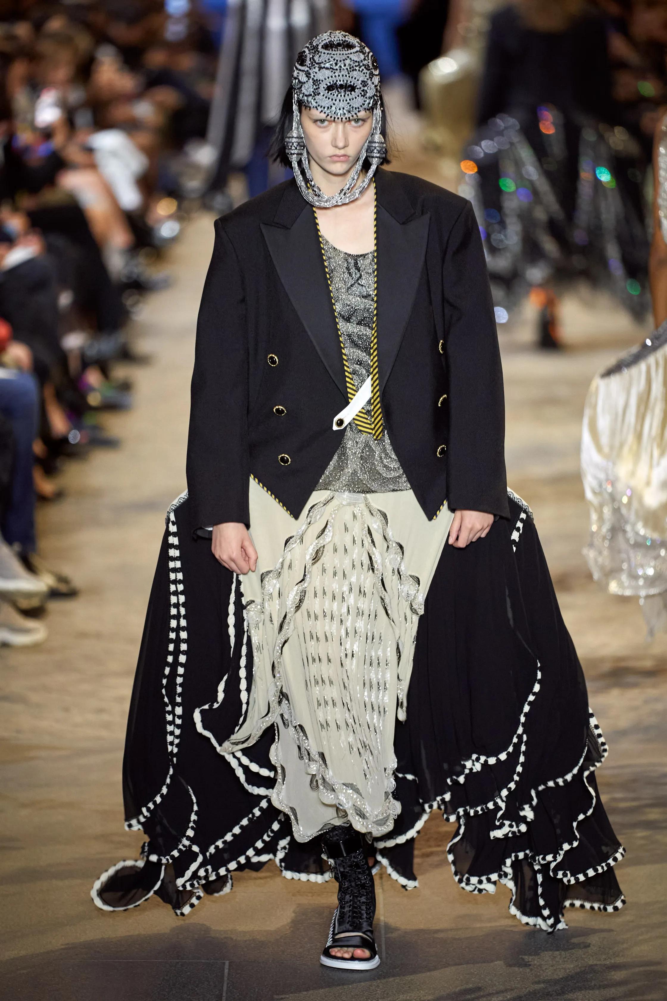 路易威登LouisVuitton面料,路易威登louisvuitton衣服的缺点