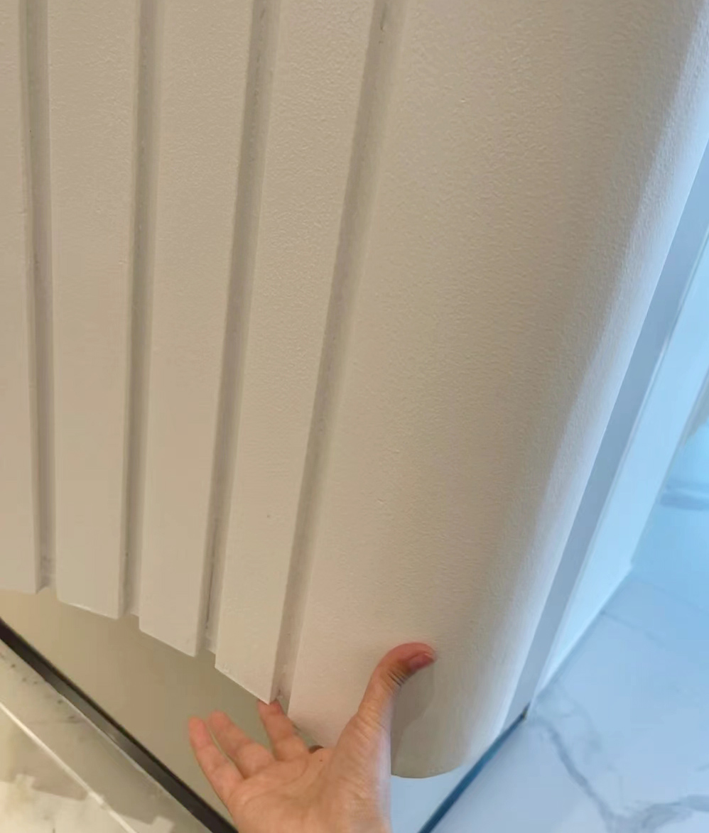 有门的电视背景墙最新设计,电视背景墙怎么设计既经济又好看