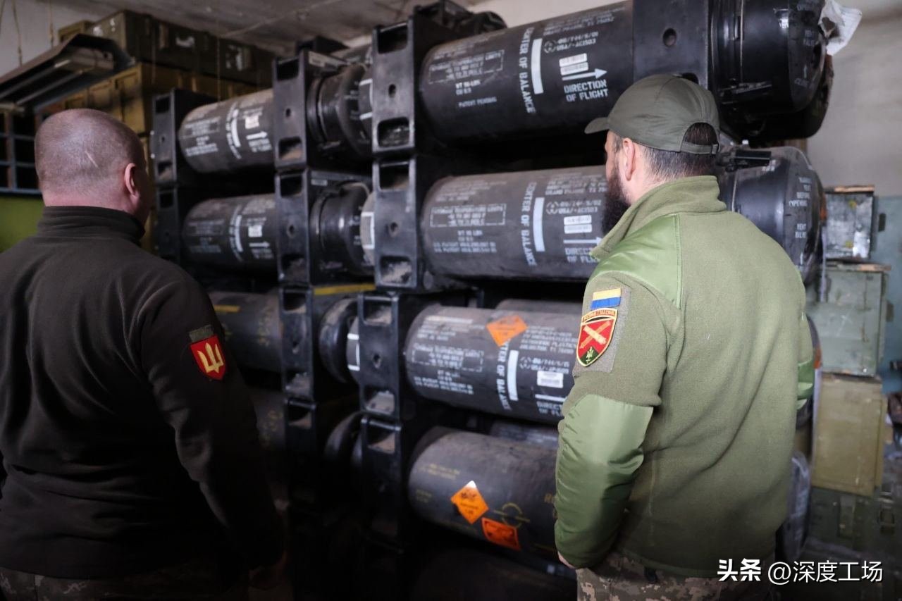 乌军集中100多辆坦克猛攻俄军,乌军第二轮反攻无法突破俄军防线