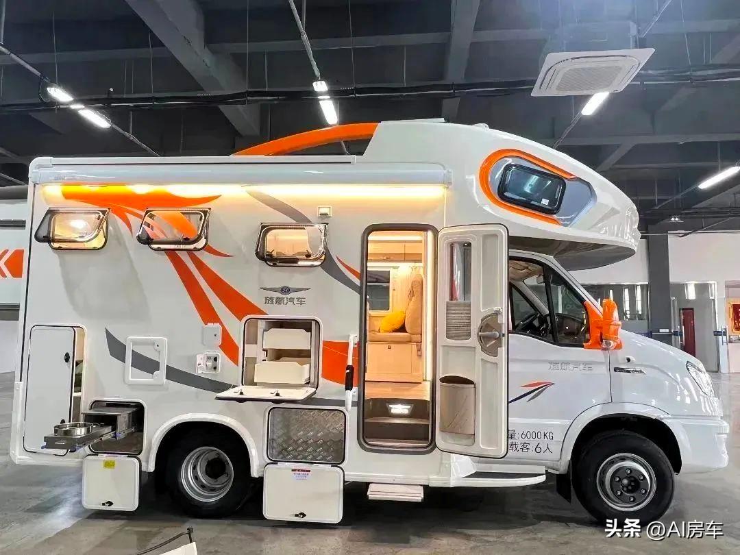 新款房车6座,房车6.5t最新款