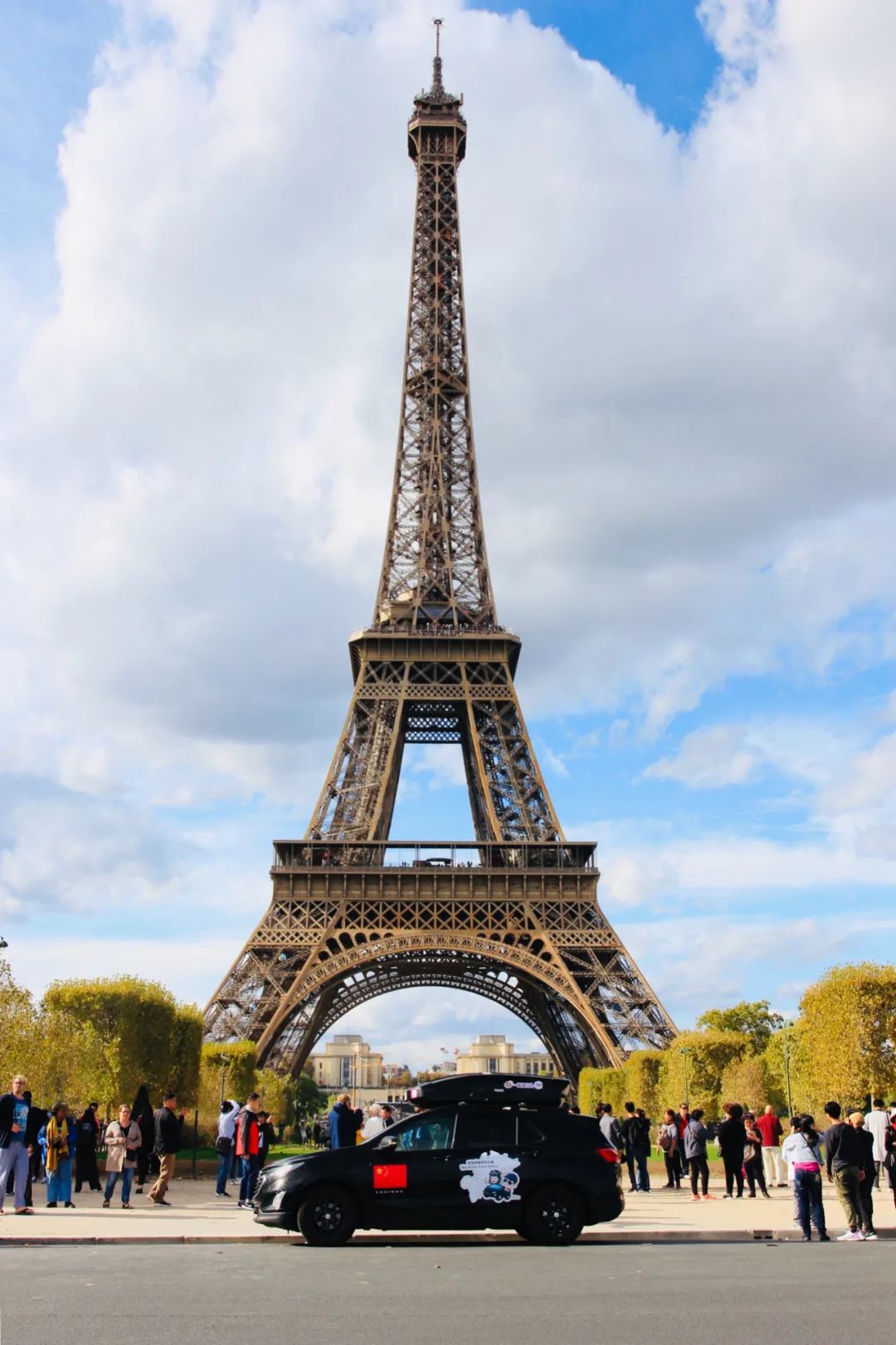 开车去欧洲第29集：抵达巴黎，沪C开到埃菲尔铁塔其实是个巧合！