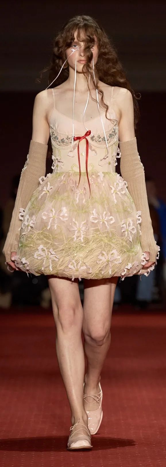 2023-2024秋冬流行趋势款式,2023秋冬流行趋势款式颜色