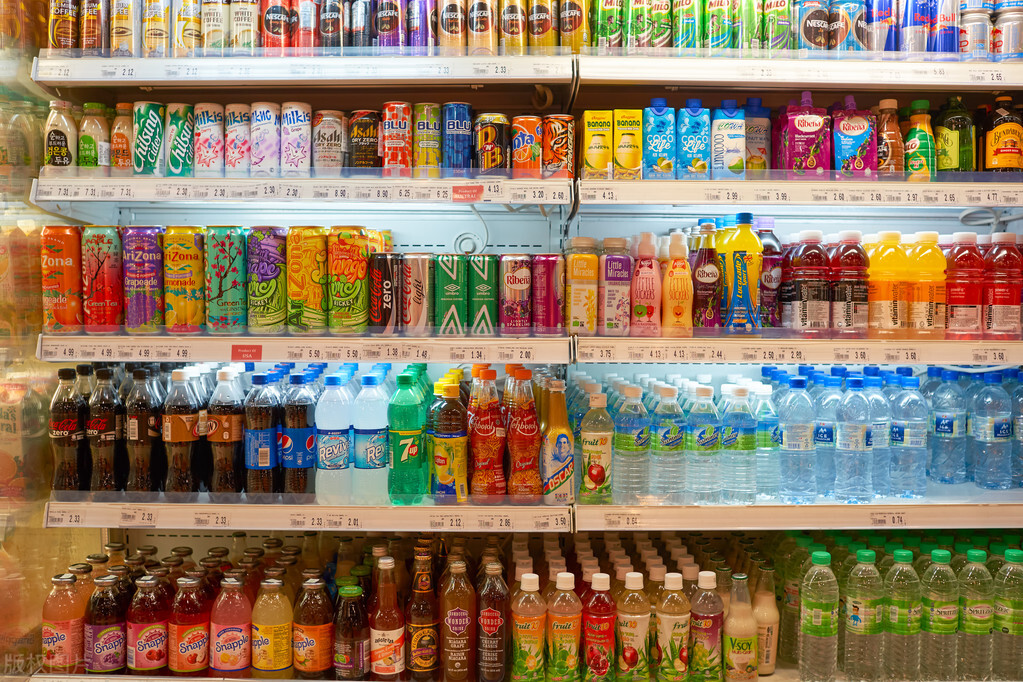 河南小伙年营业额30亿,地摊卖公仔利润