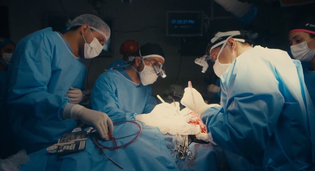 巴西连体双胞胎成功分离后续,巴西头部连体婴儿分离后续