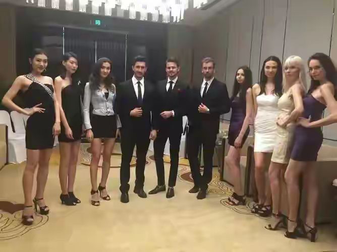 3000元雇个老外参加招商会被曝光，盐城有些部门很忙，忙着灭火