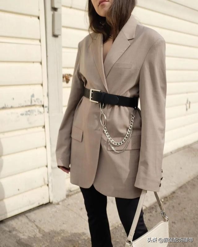 迪丽热巴穿束腰,迪丽热巴同款黑色束腰