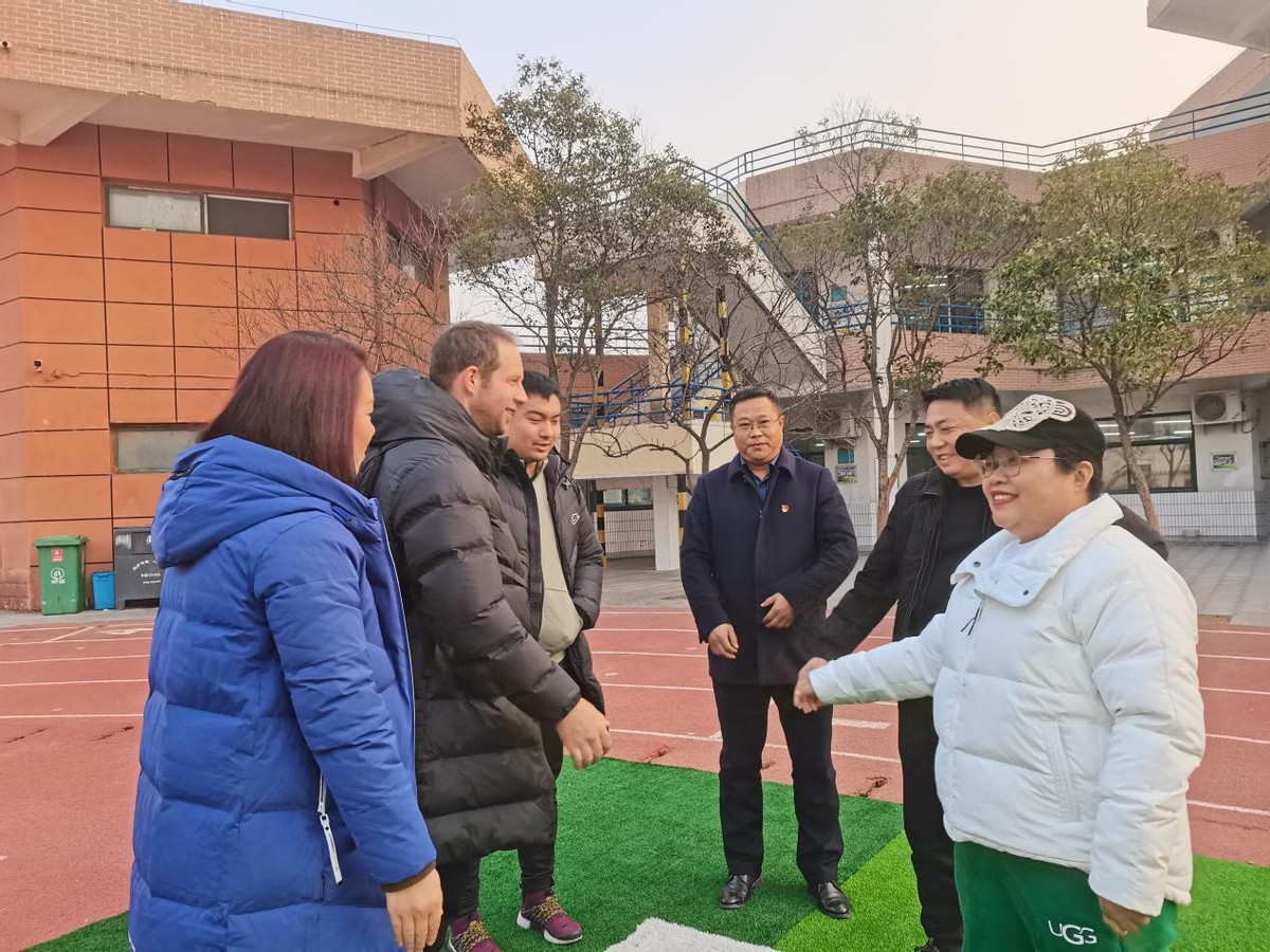 河南青少年满天星训练营,开封市全国校园足球满天星训练营