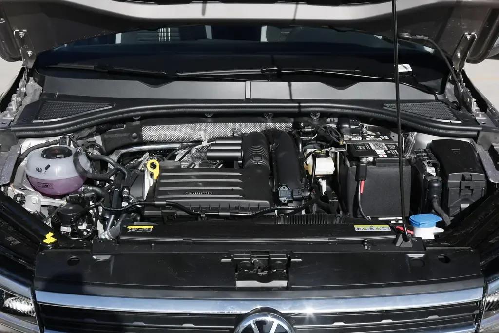 大众2023款宝来新车型上市！换装1.5L+6AT，值得买吗？