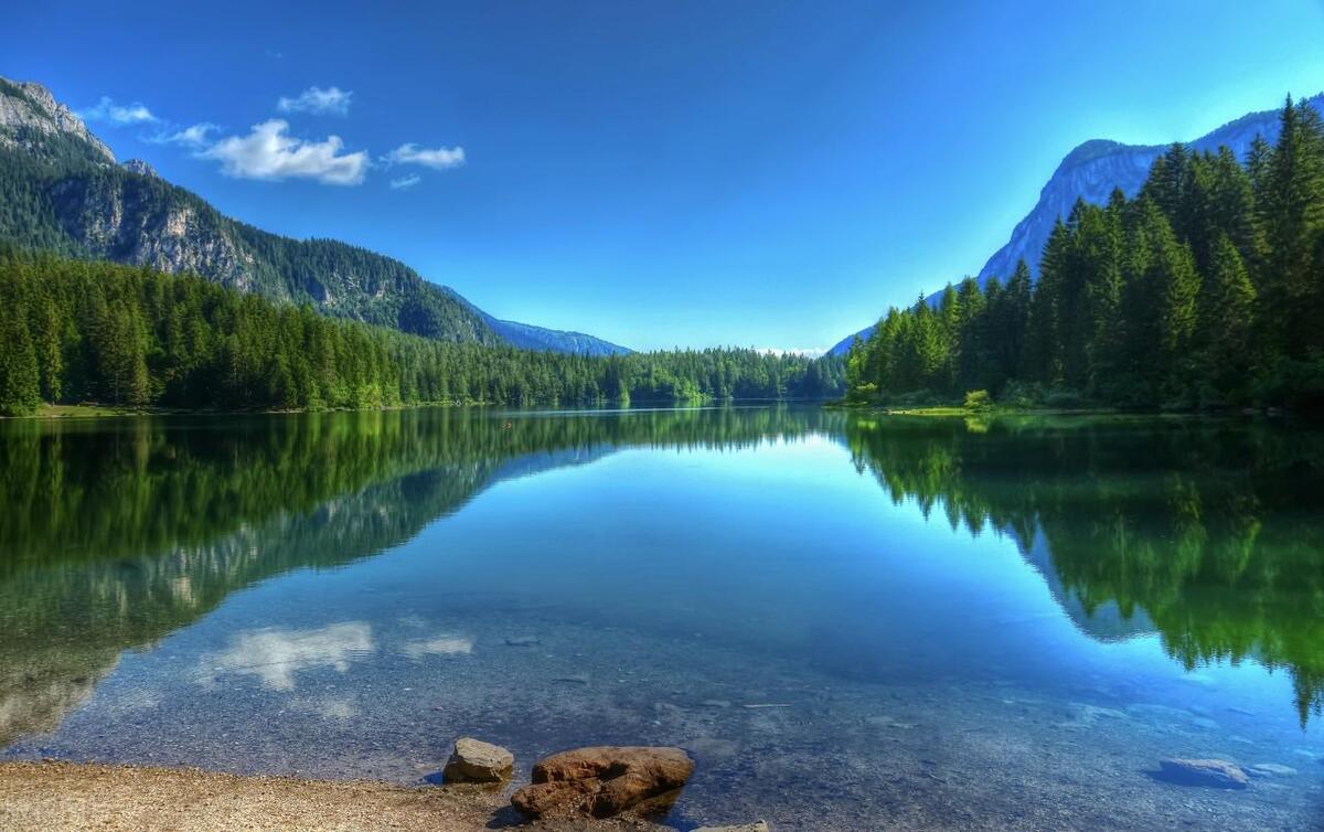 追女孩子如何克服胡思乱想,追女生时怎么对付情敌