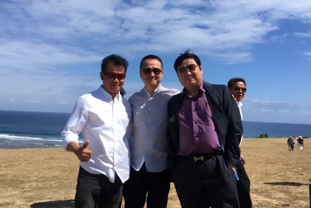 2008年,涌金董事长跳楼身亡,妻子继承70亿遗产,14年后身价380亿