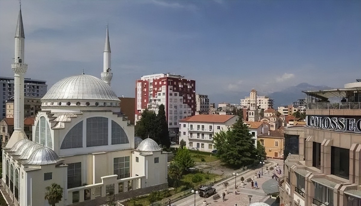 喂不饱的白眼狼完整版,喂不饱的白眼狼是什么