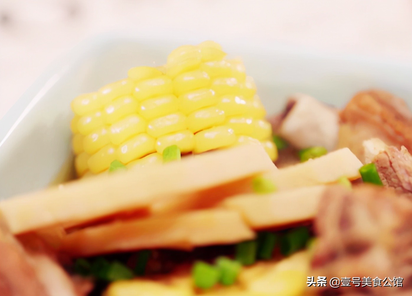 玉米莲藕排骨汤怎么做好喝,莲藕玉米排骨汤做法王刚