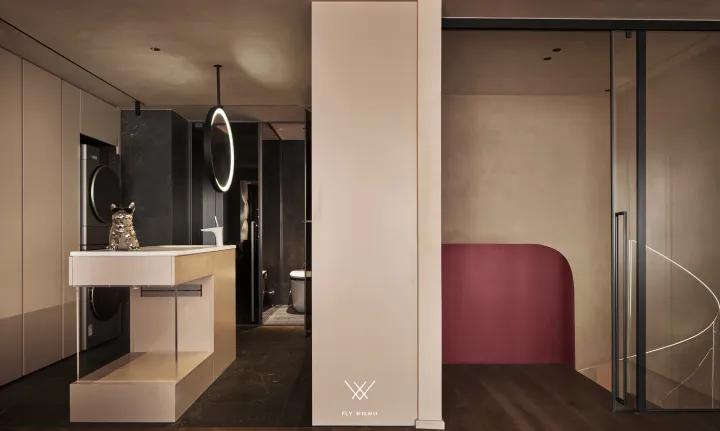 适合一个人的跃层,一室一厅单身男人布局